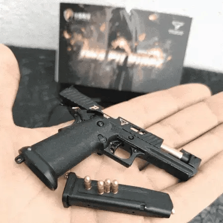 LLAVERO DE LUJO COLECCIONABLE, REPLICAS IDENTICAS EN METAL - Lleva de Todo Colombia